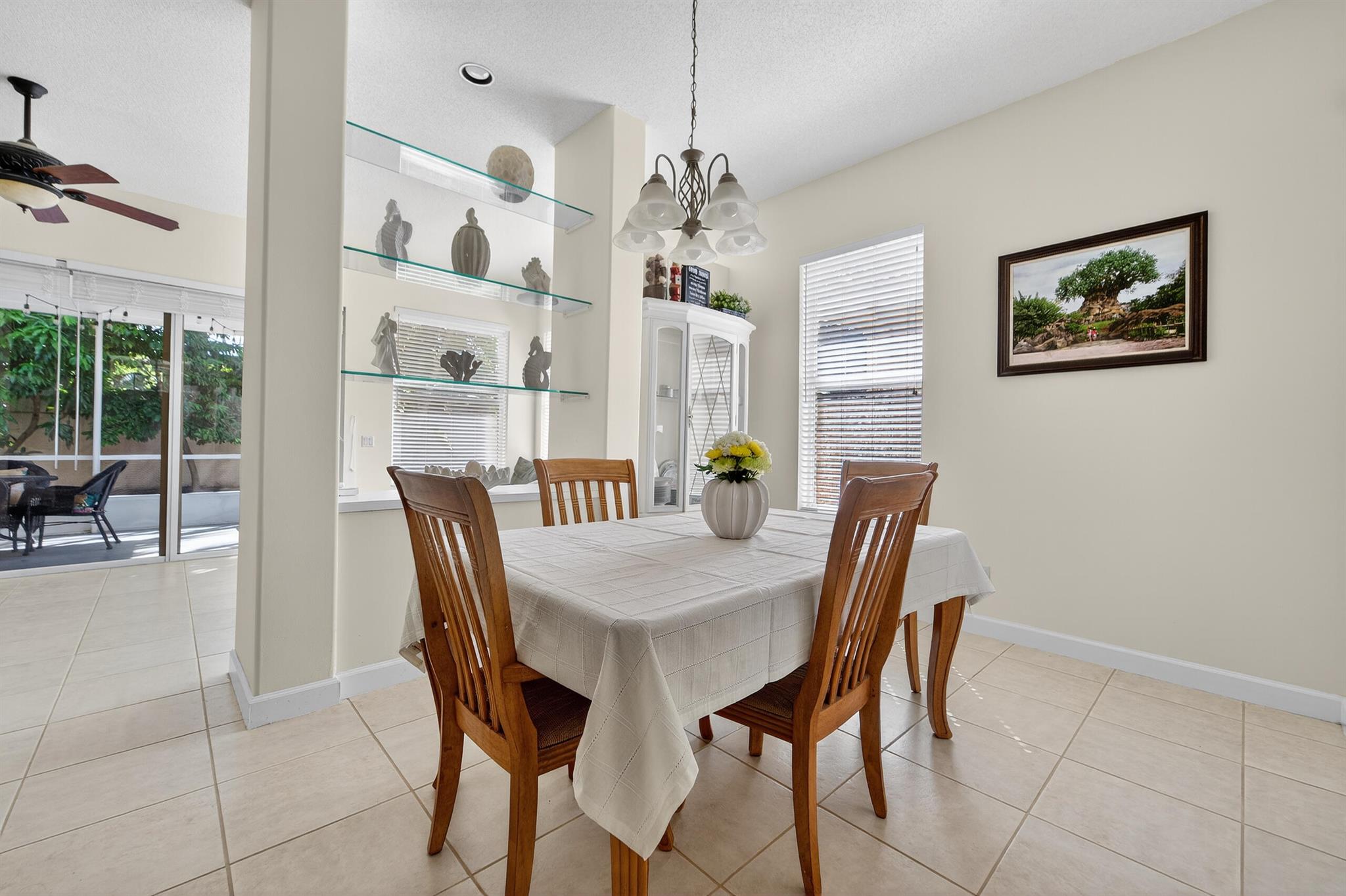 HAMPTONS AT MAPLEWOOD - Residential