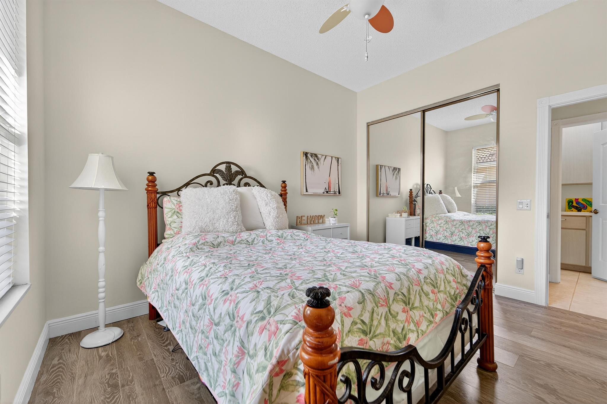 HAMPTONS AT MAPLEWOOD - Residential