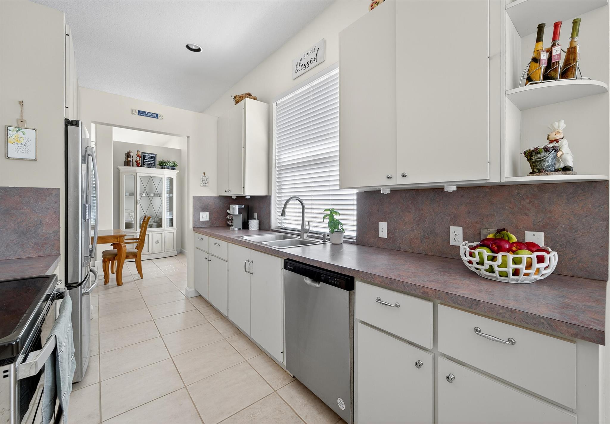 HAMPTONS AT MAPLEWOOD - Residential