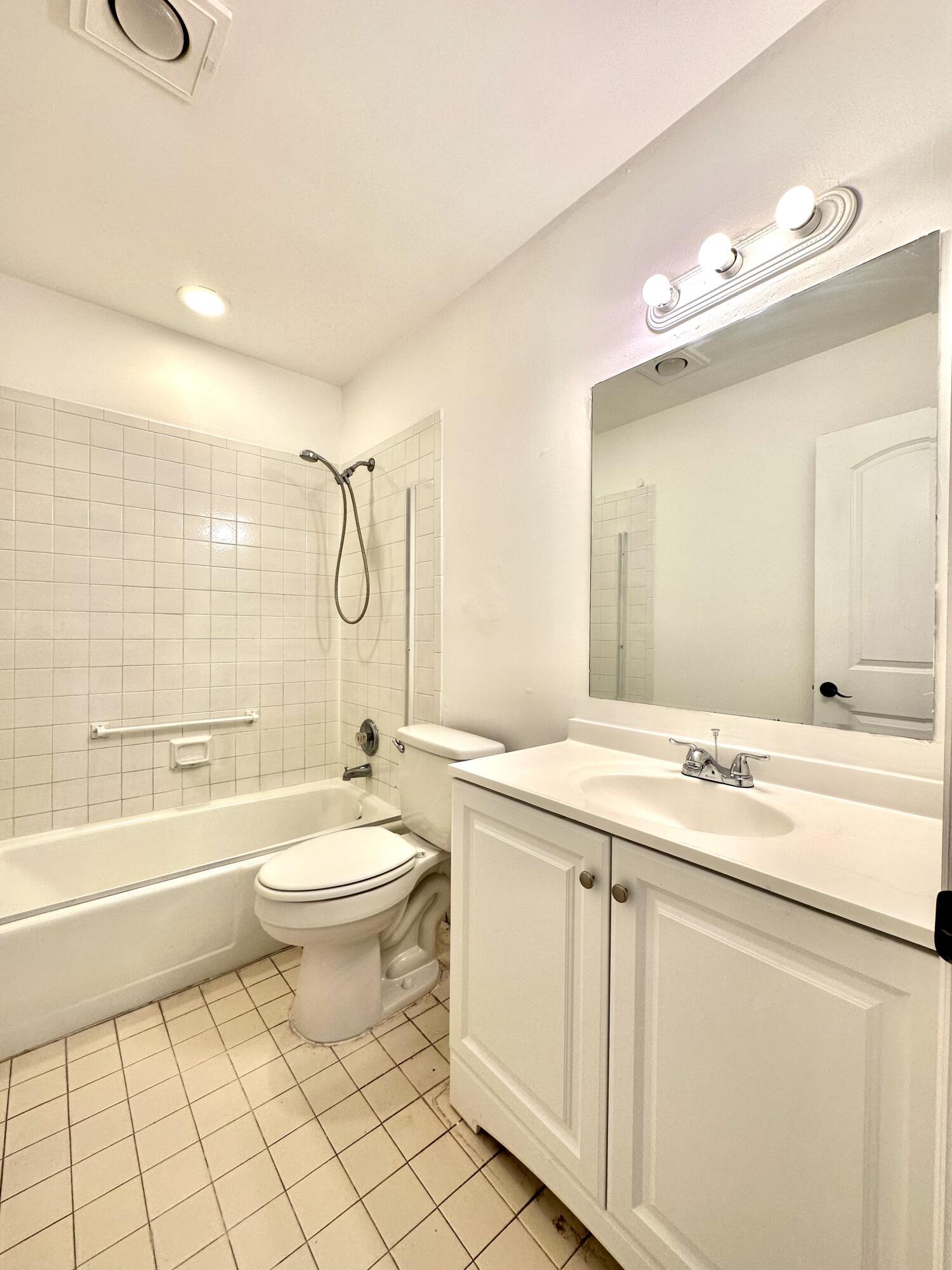 MANTYHARJU LANTANA - Residential Lease