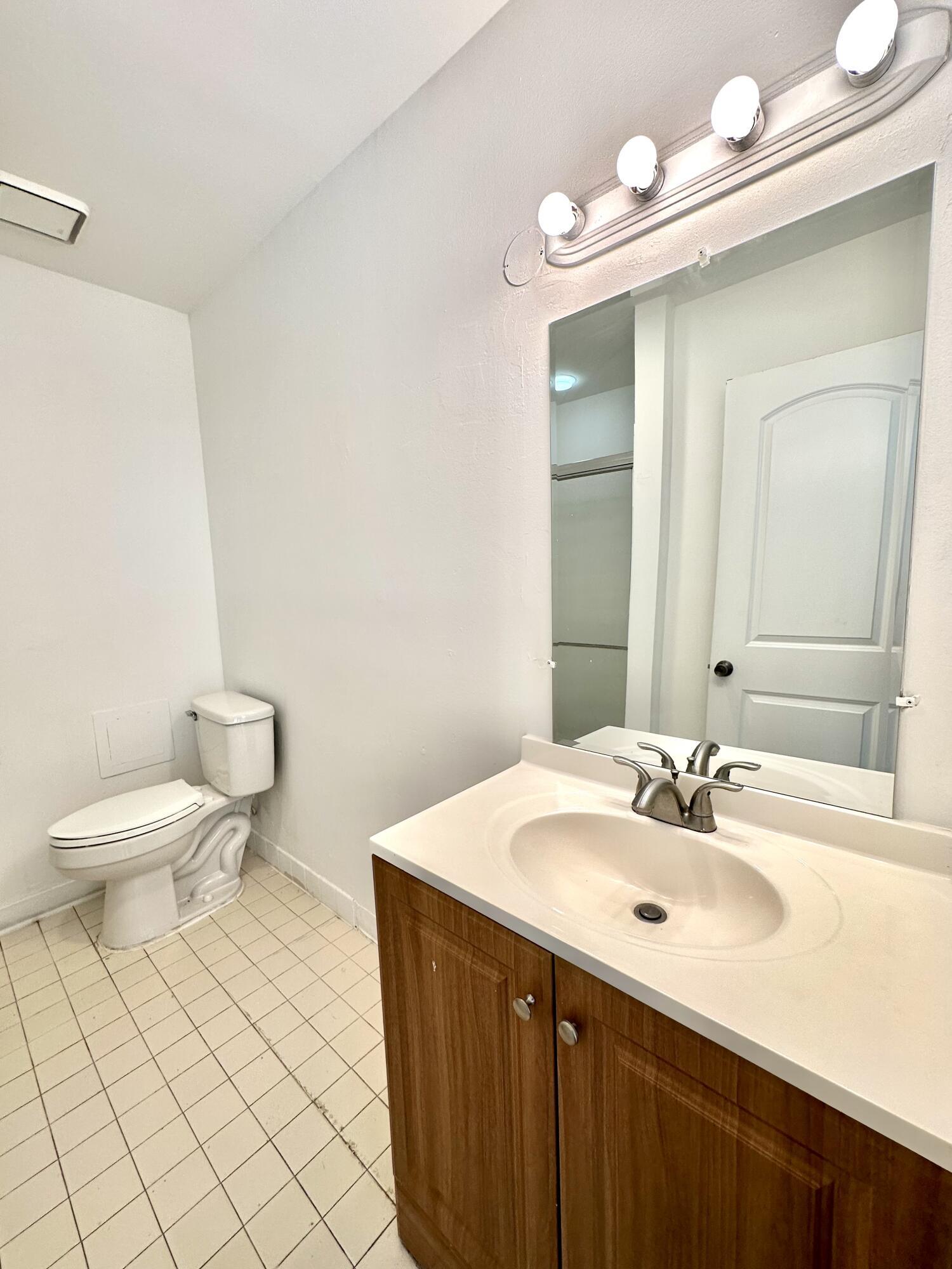 MANTYHARJU LANTANA - Residential Lease