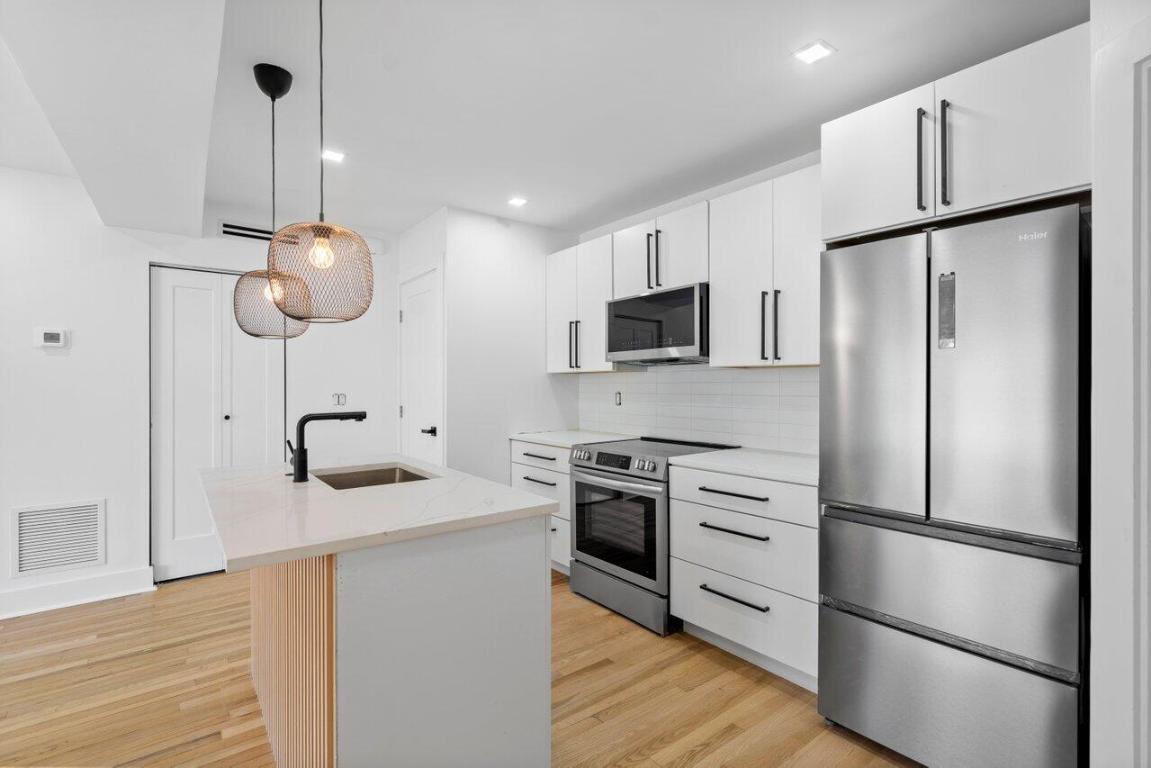 DEL IDA PARK IN - Residential Lease