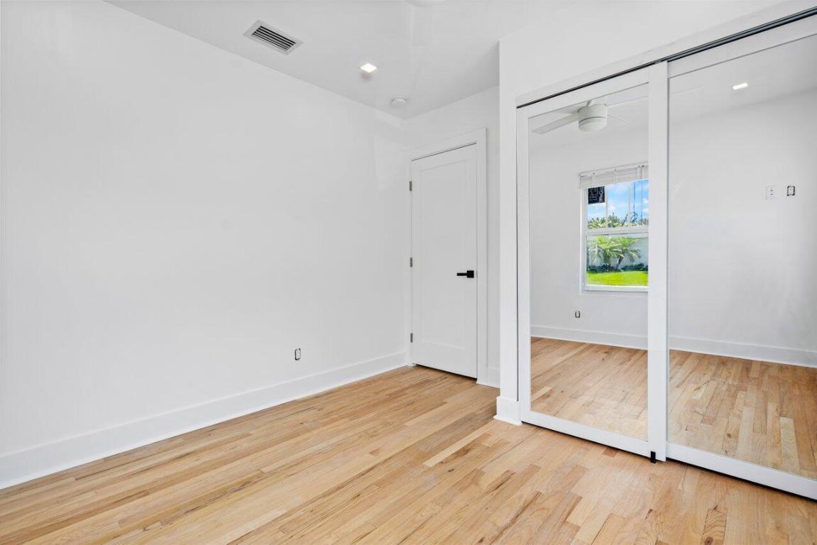 DEL IDA PARK IN - Residential Lease