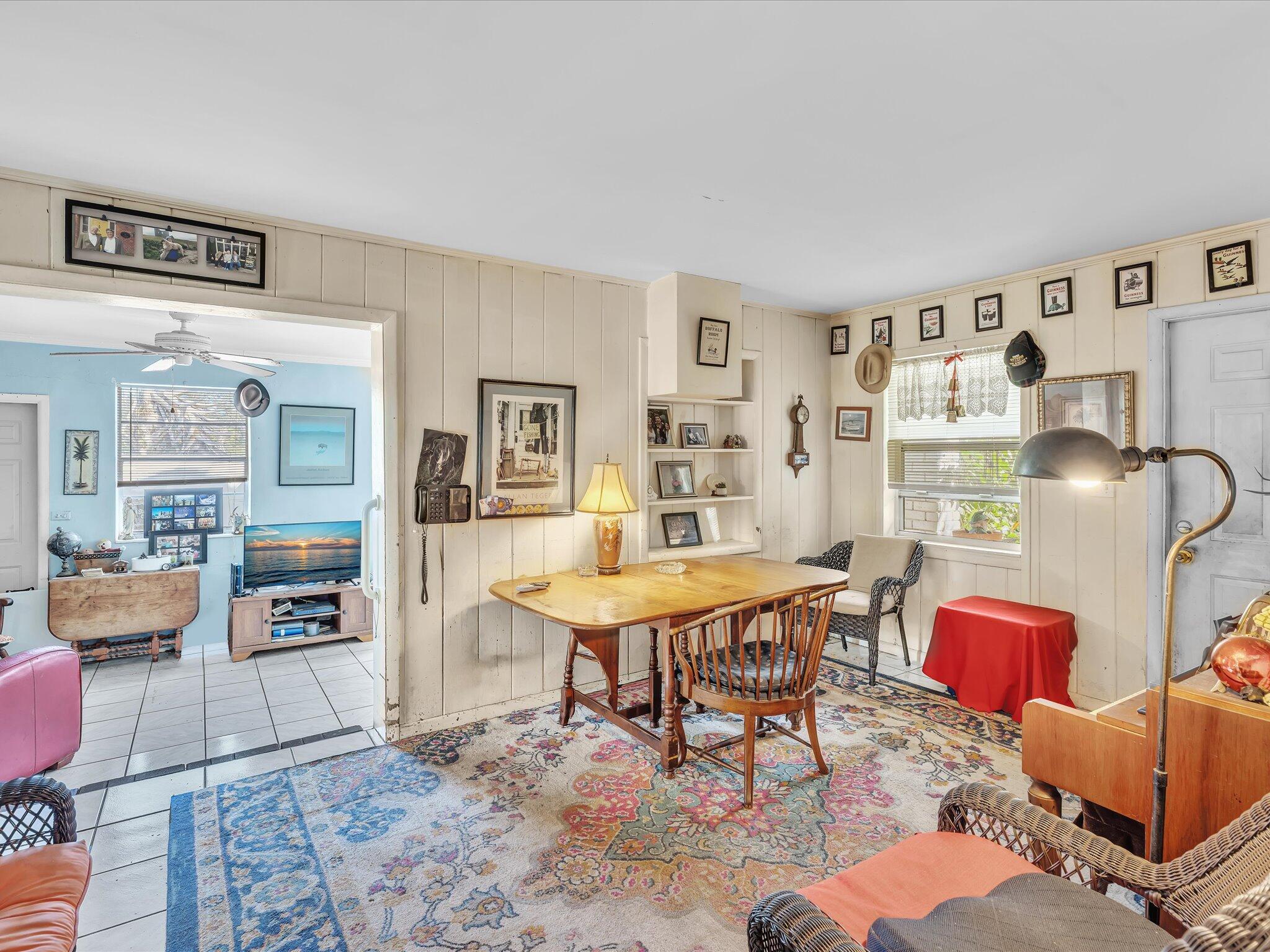 DEL RATON PARK - Residential