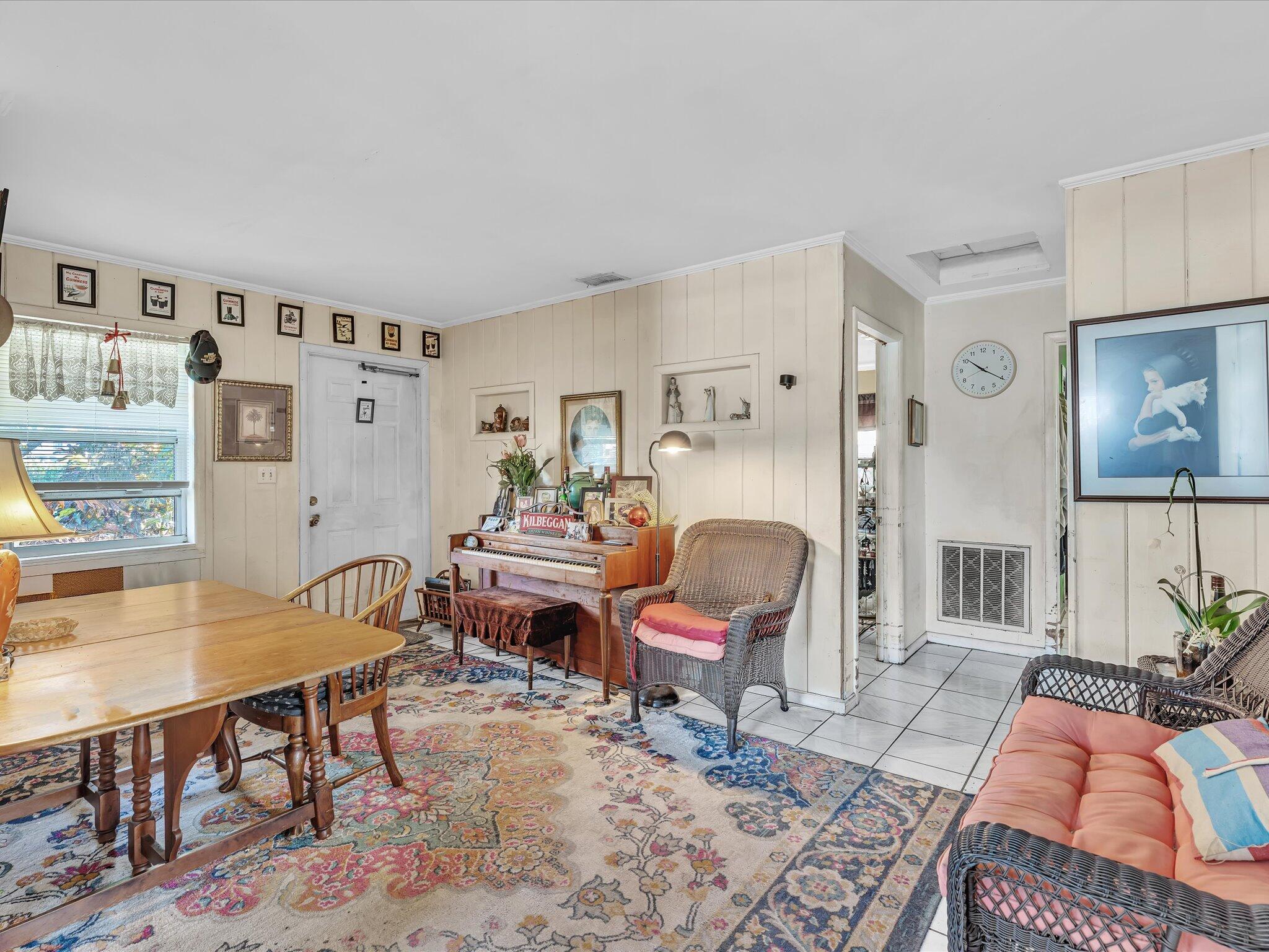 DEL RATON PARK - Residential