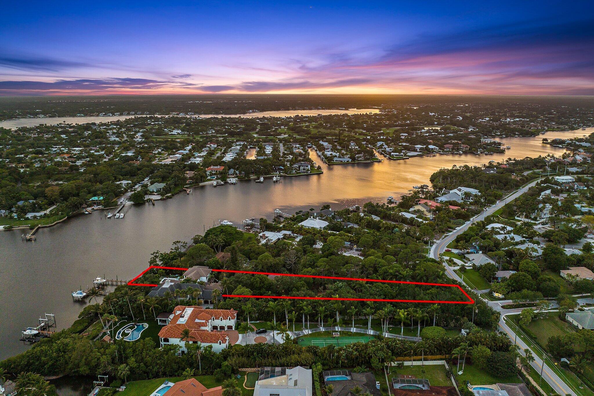 RIVERCREST - Residential