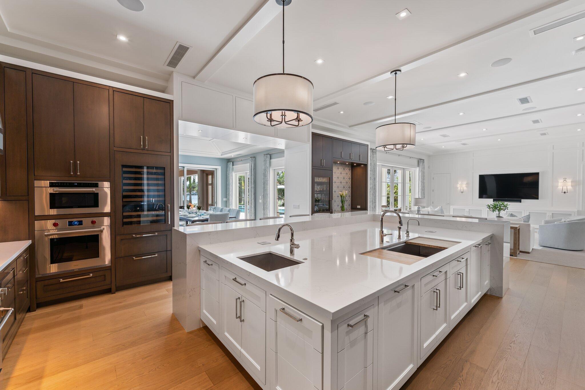 RIVERCREST - Residential