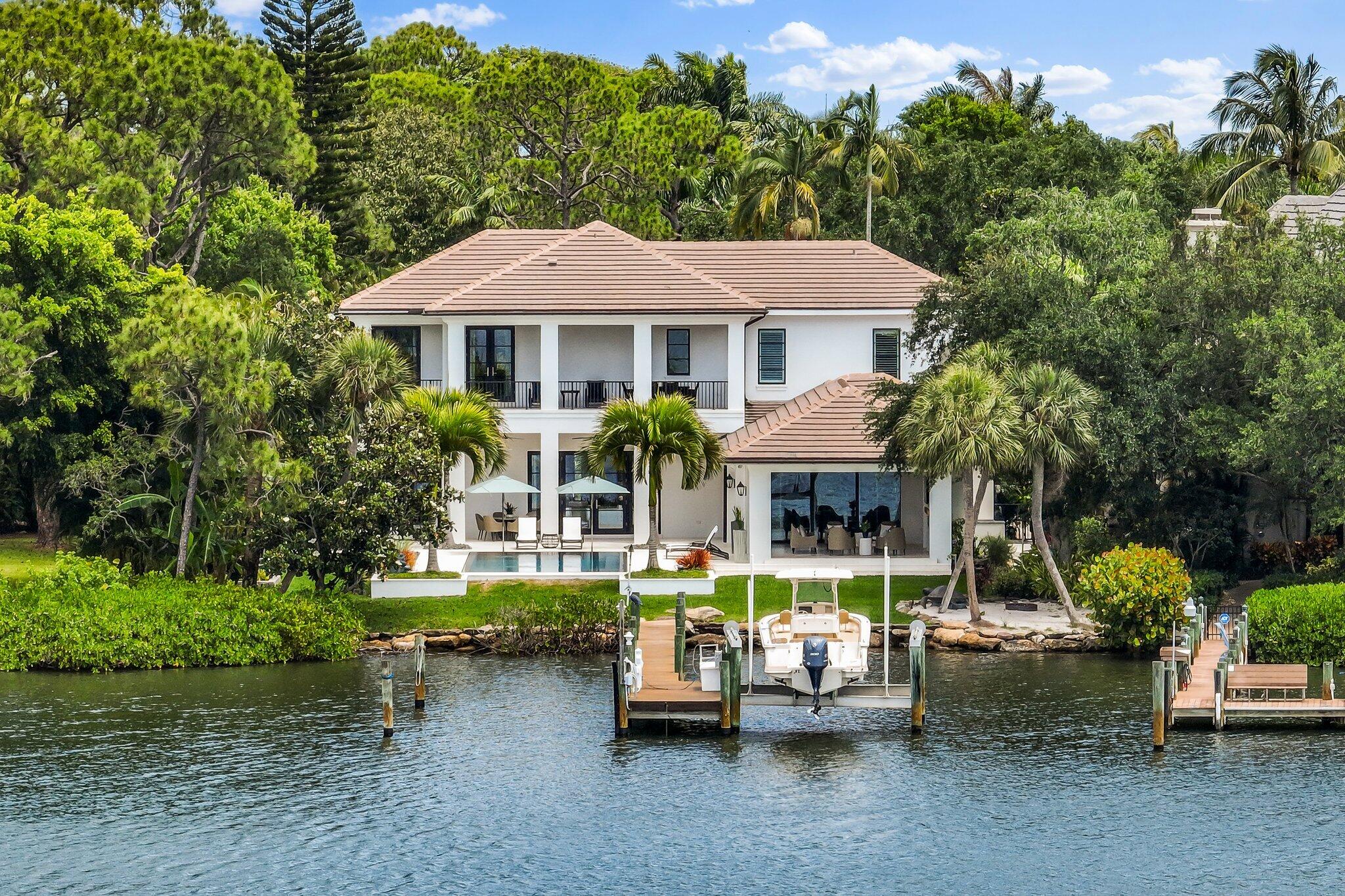 RIVERCREST - Residential