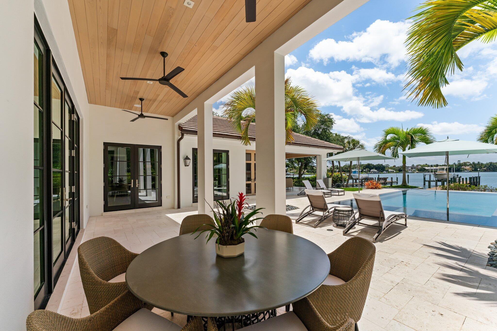 RIVERCREST - Residential