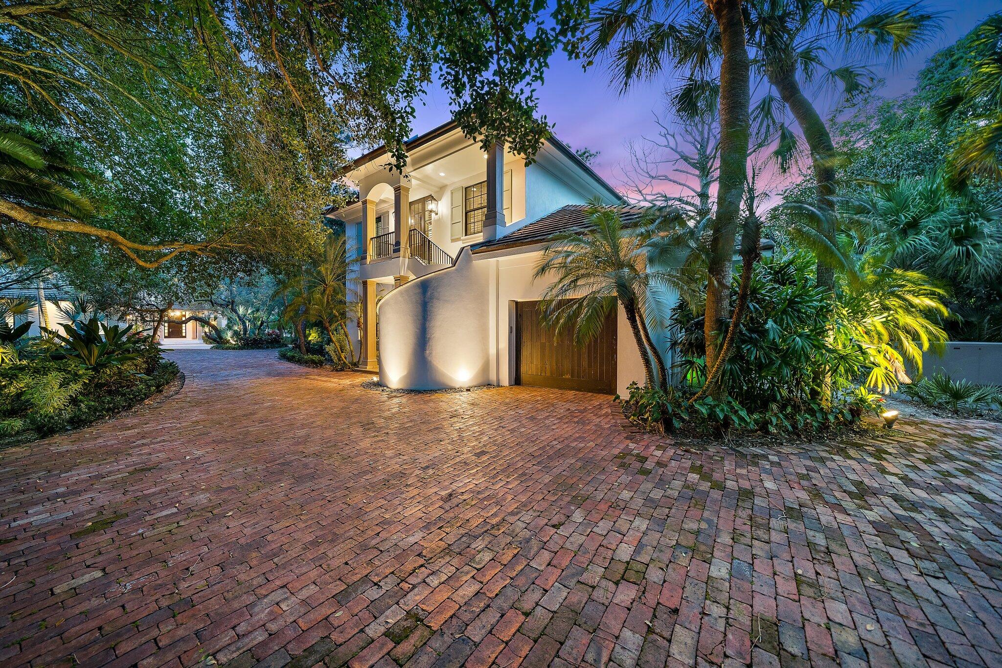 RIVERCREST - Residential