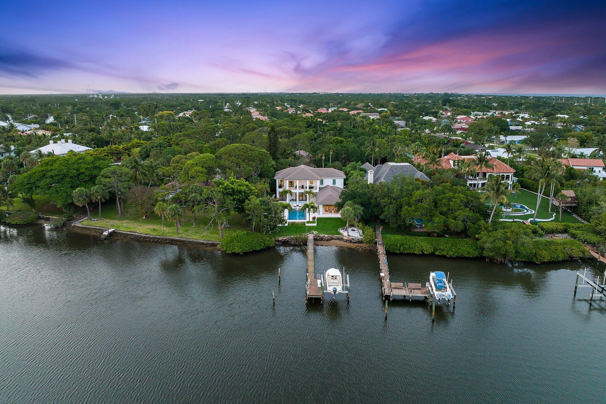 RIVERCREST - Residential