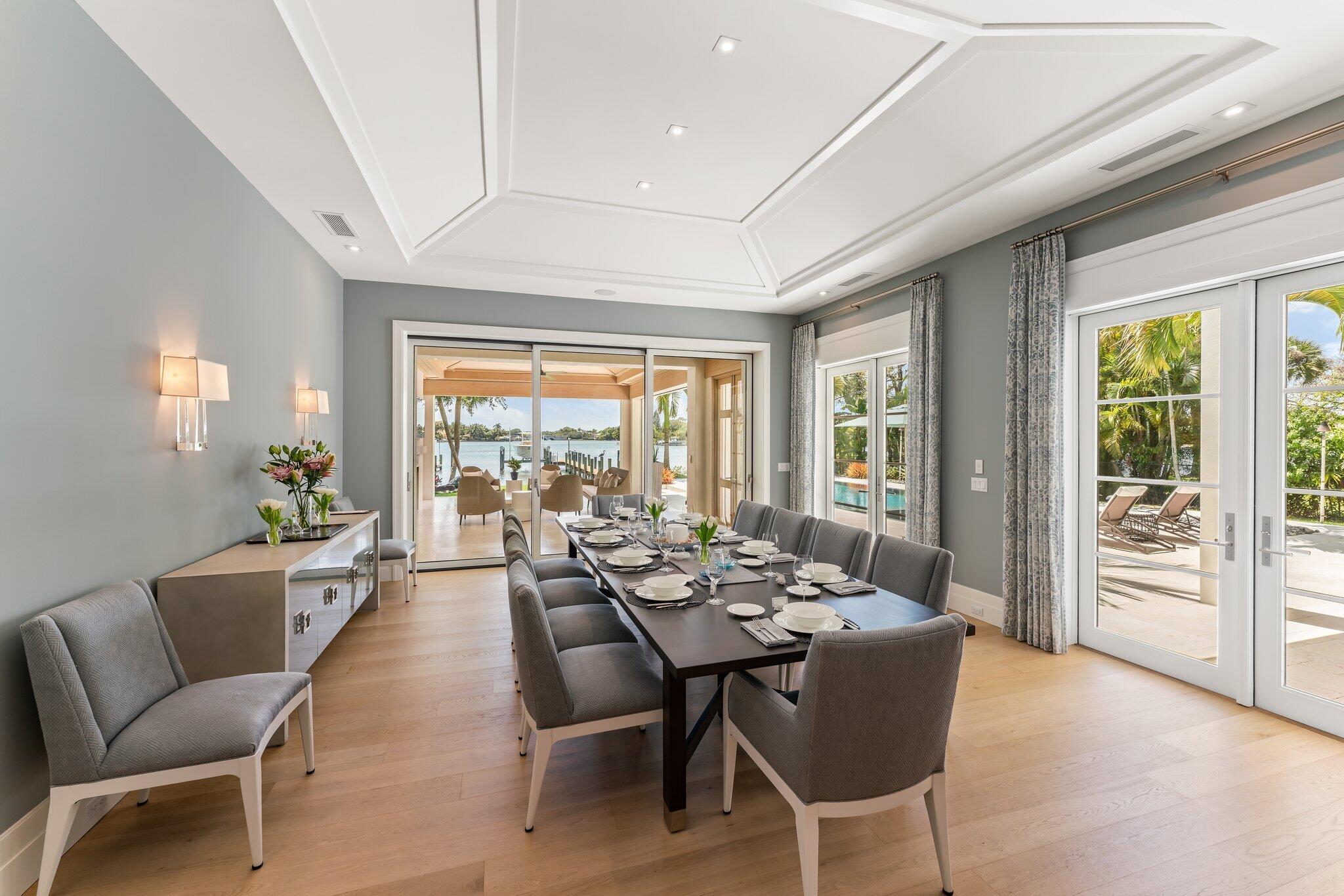 RIVERCREST - Residential