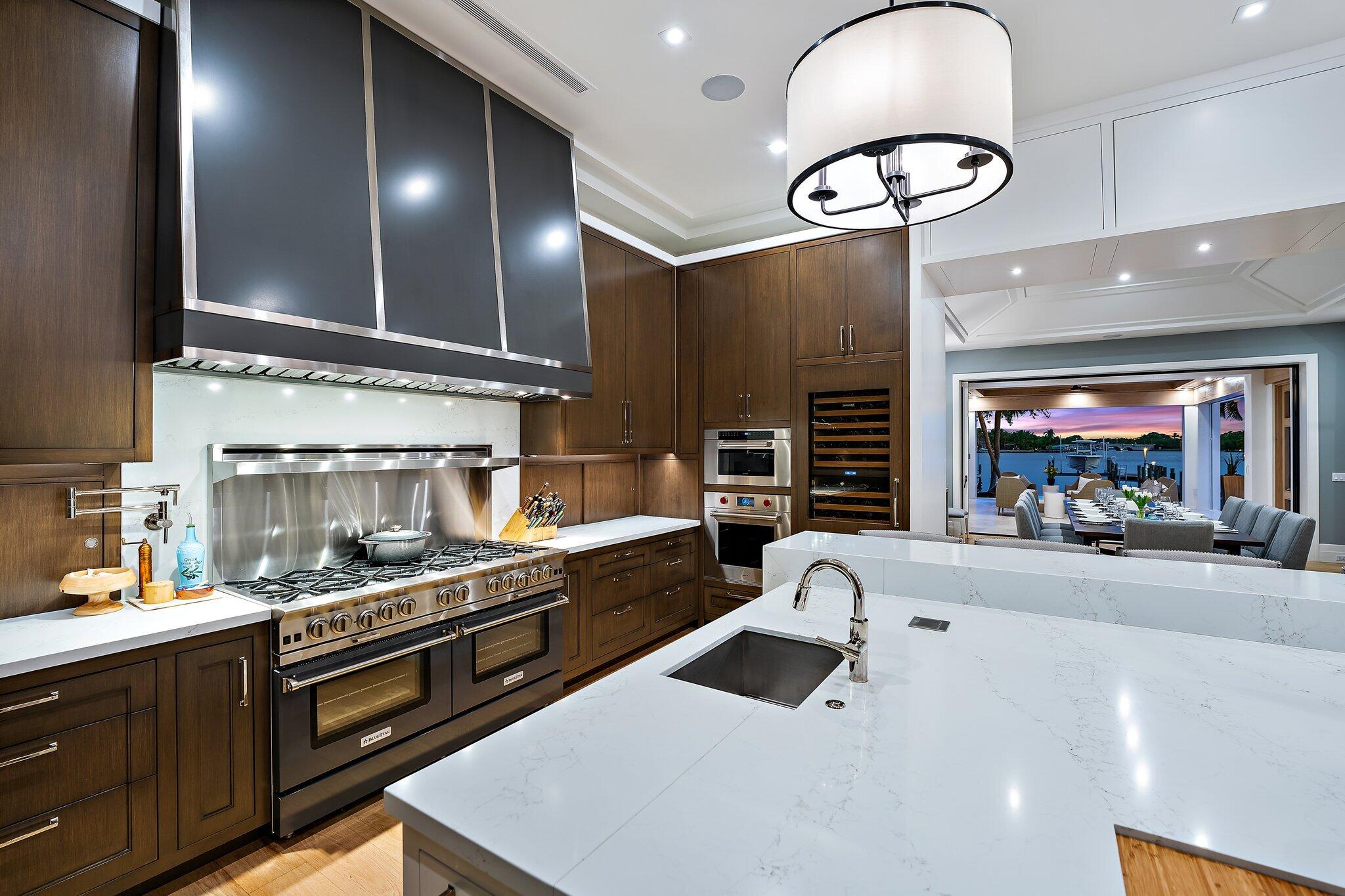 RIVERCREST - Residential