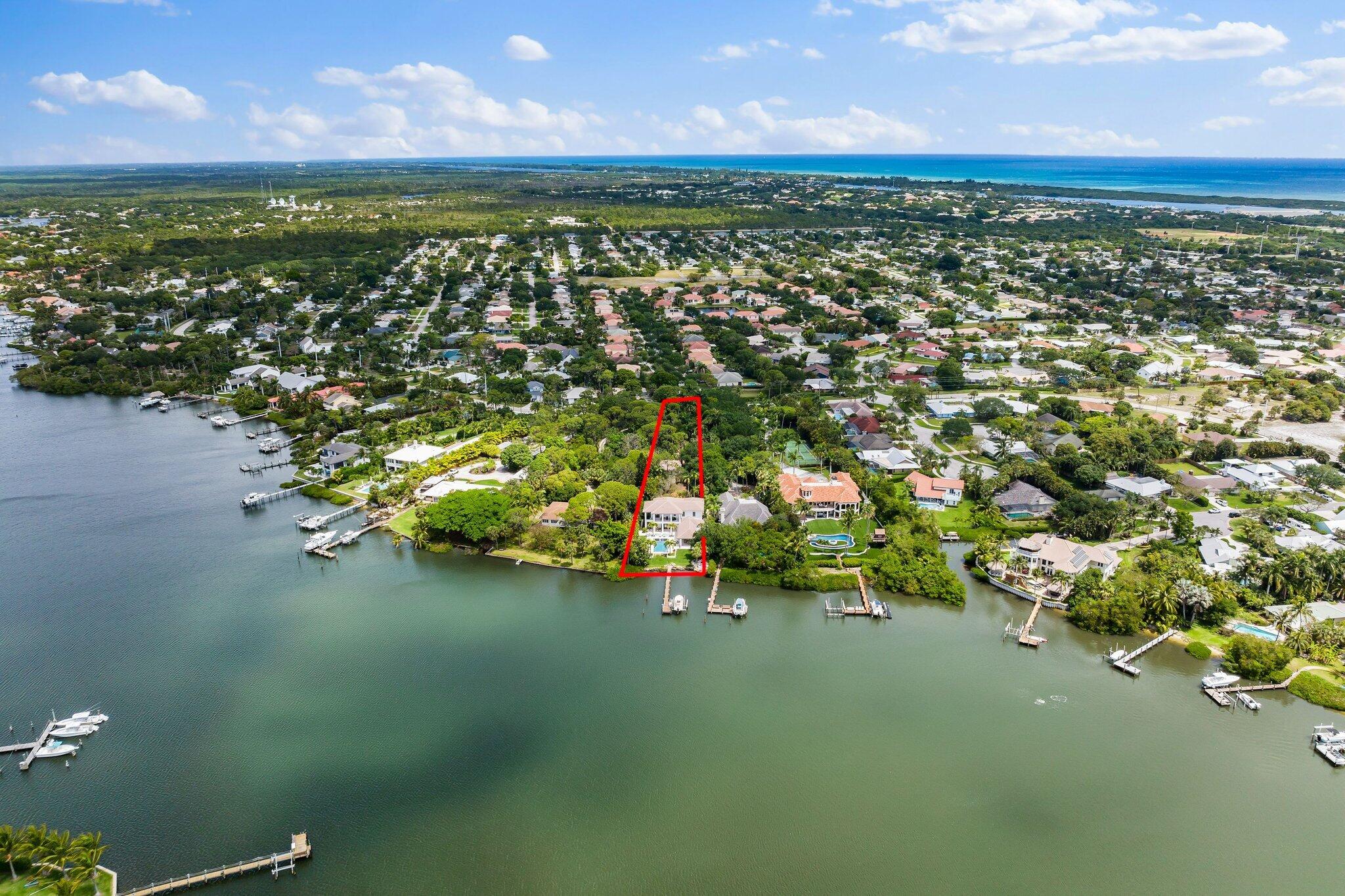 RIVERCREST - Residential