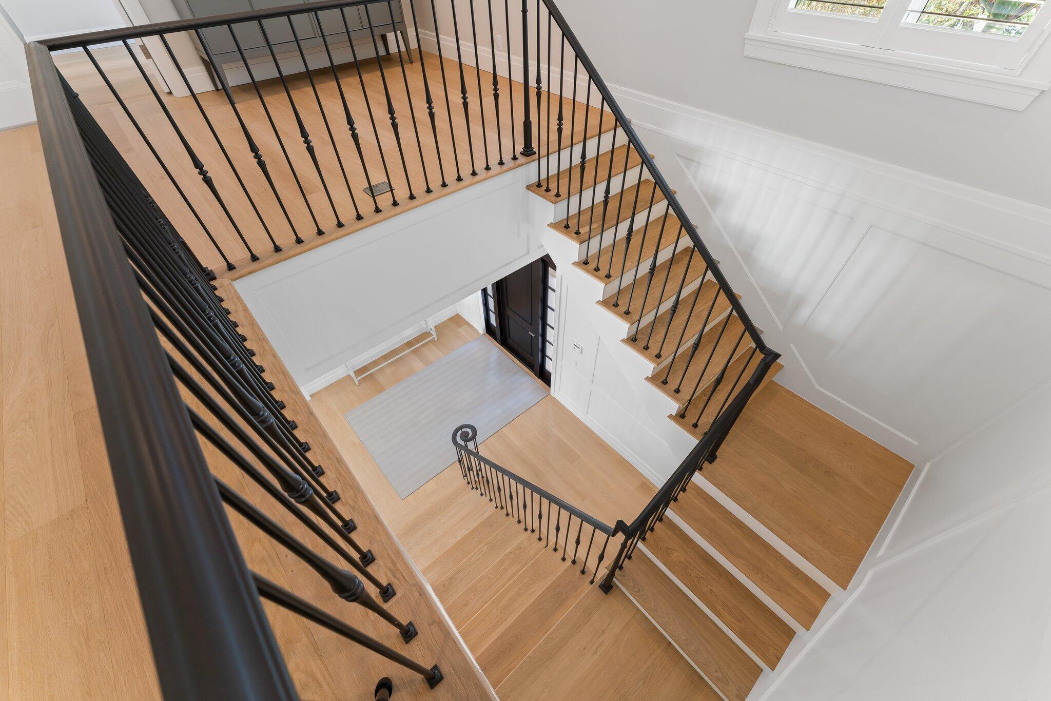 RIVERCREST - Residential