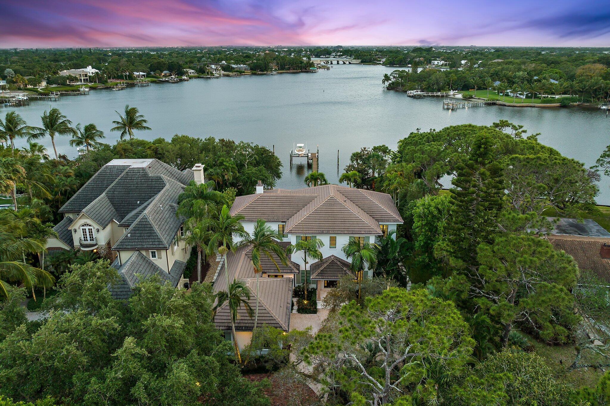 RIVERCREST - Residential