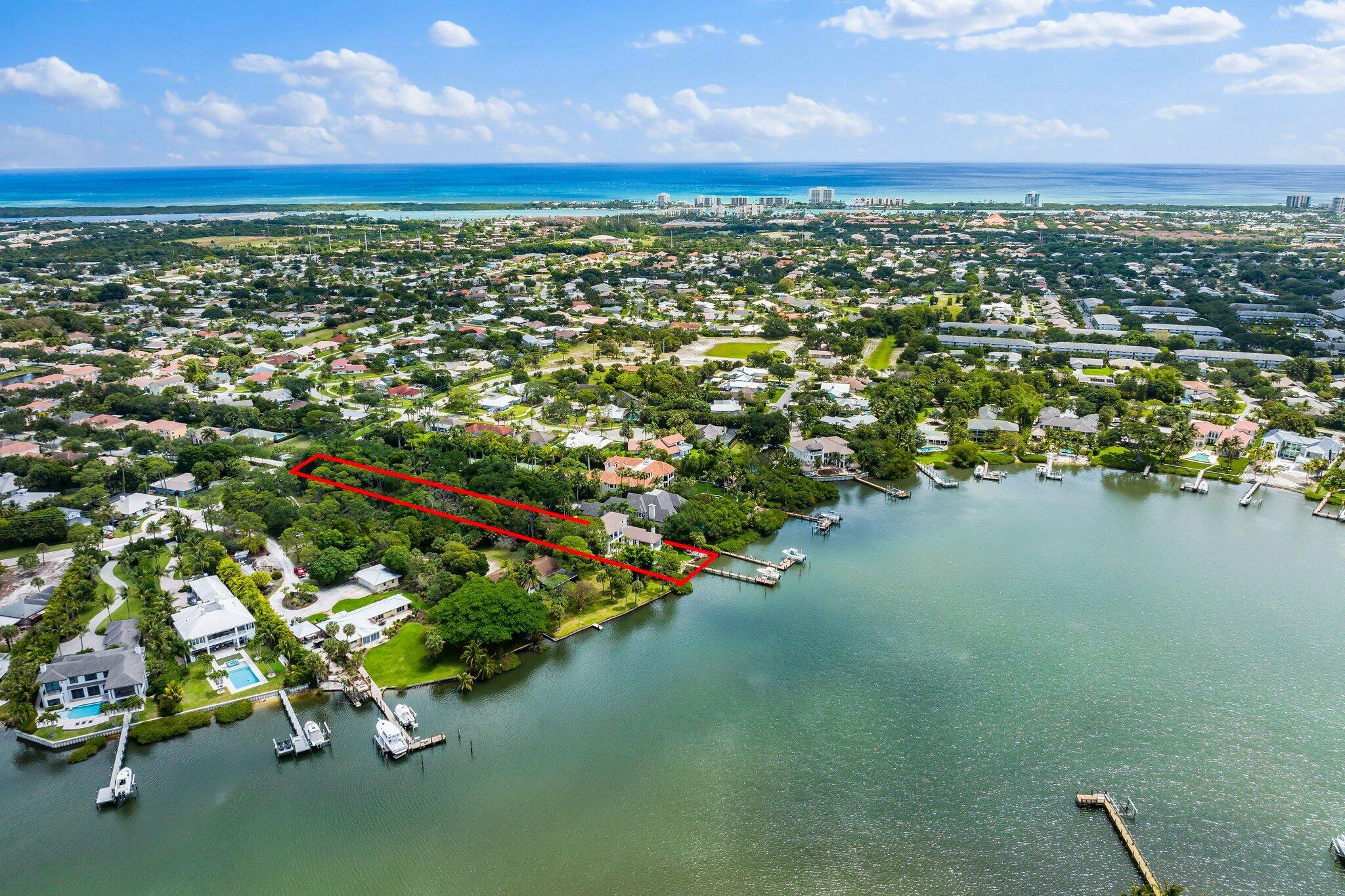 RIVERCREST - Residential