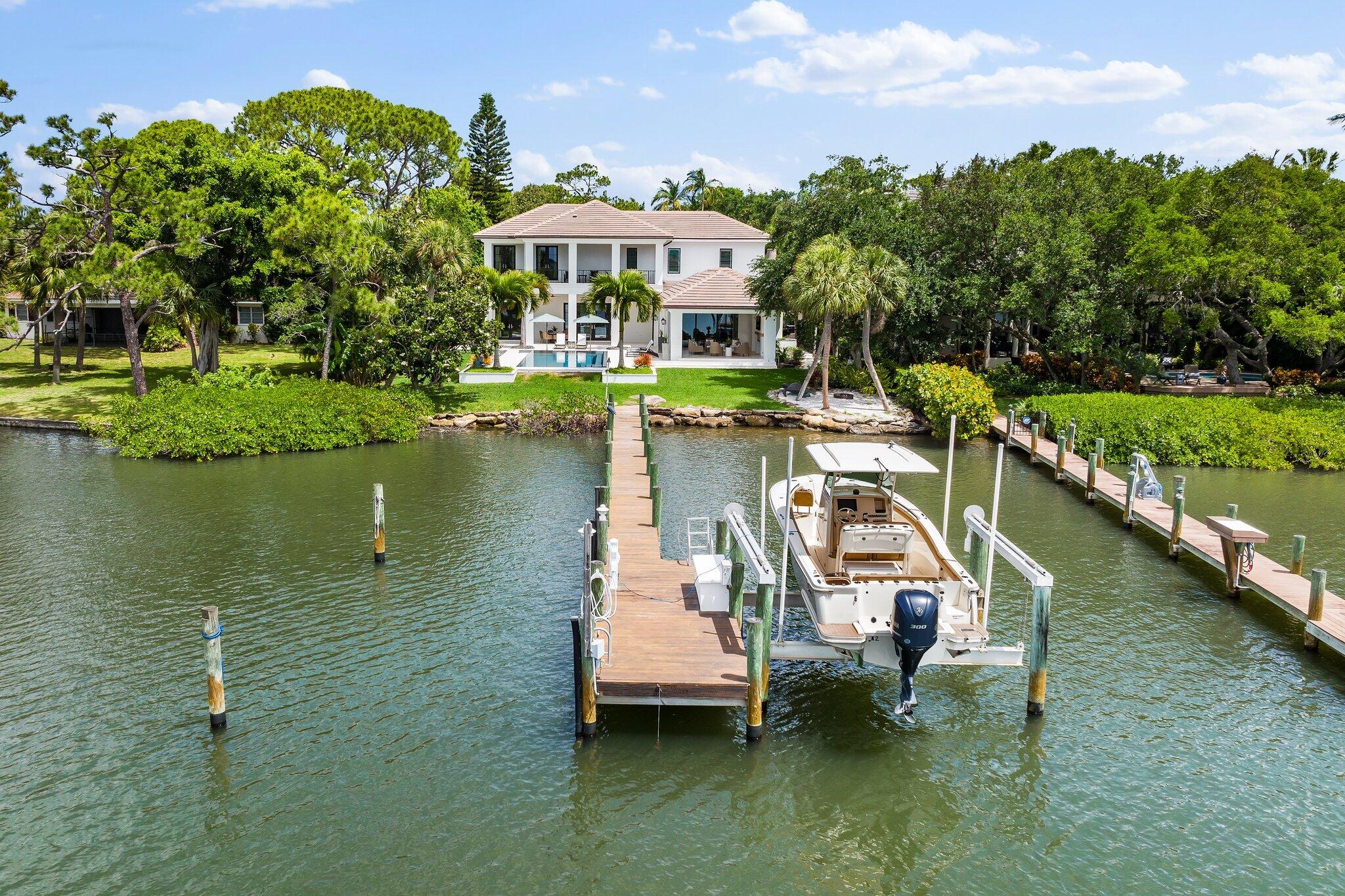 RIVERCREST - Residential