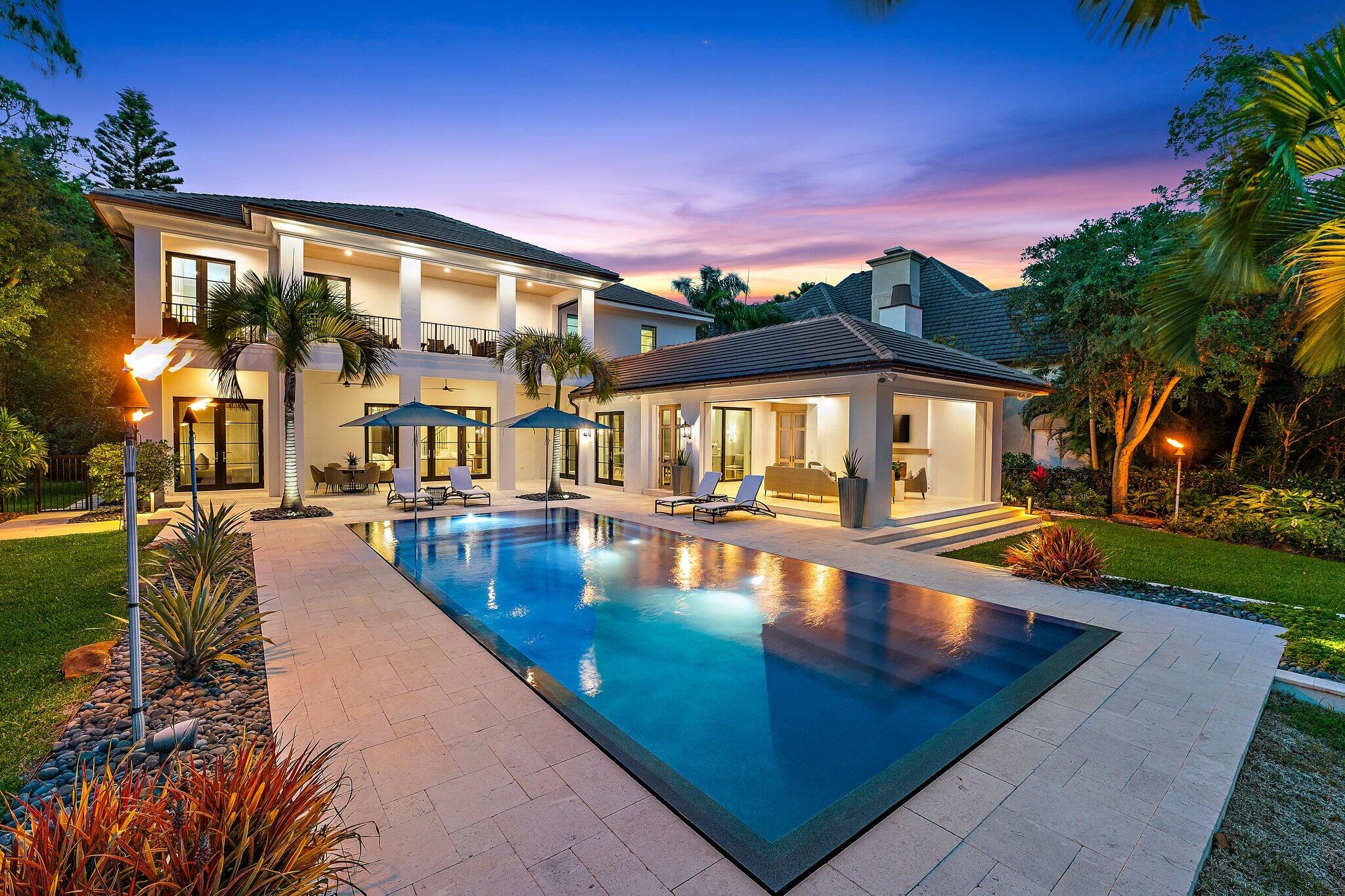 RIVERCREST - Residential