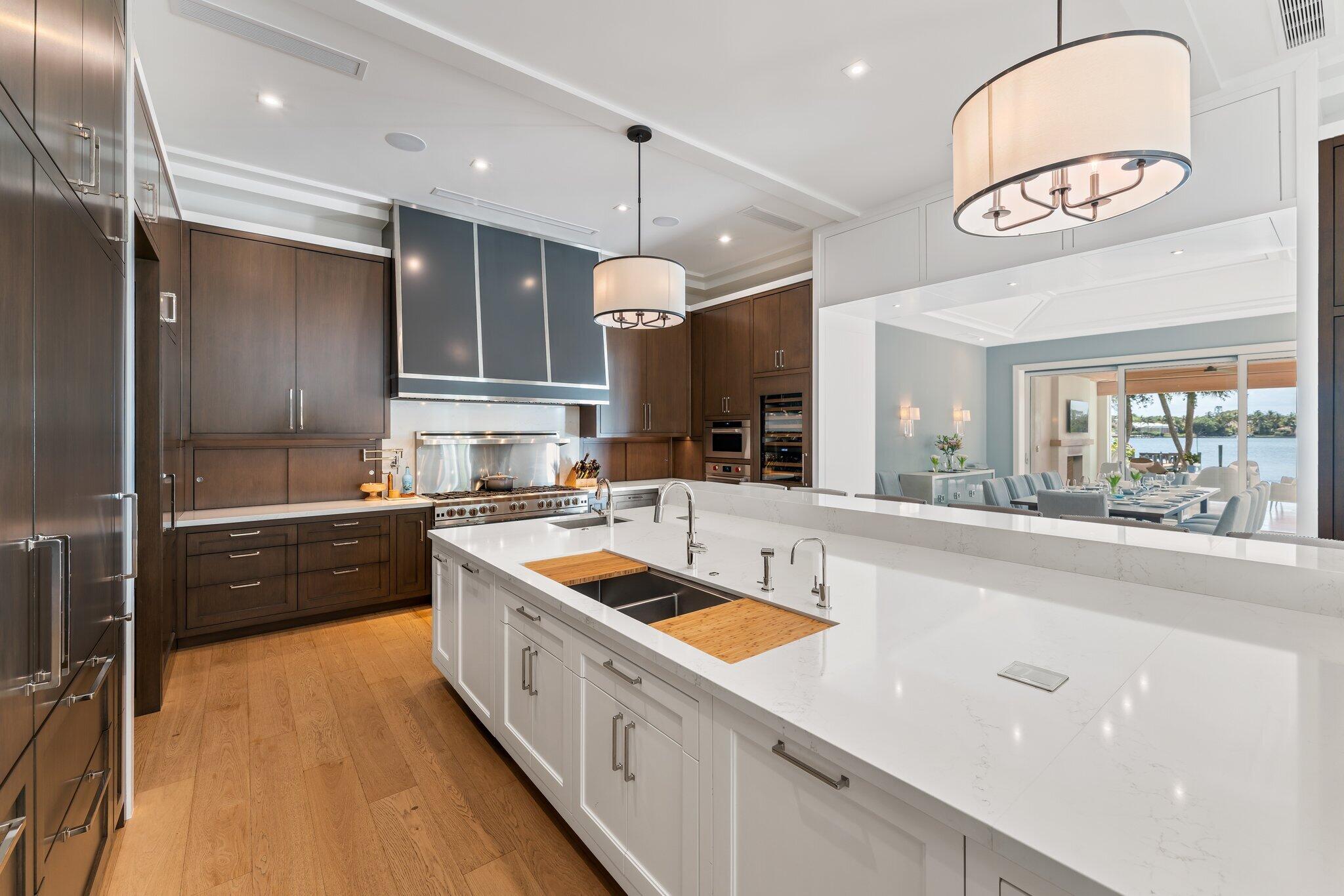 RIVERCREST - Residential