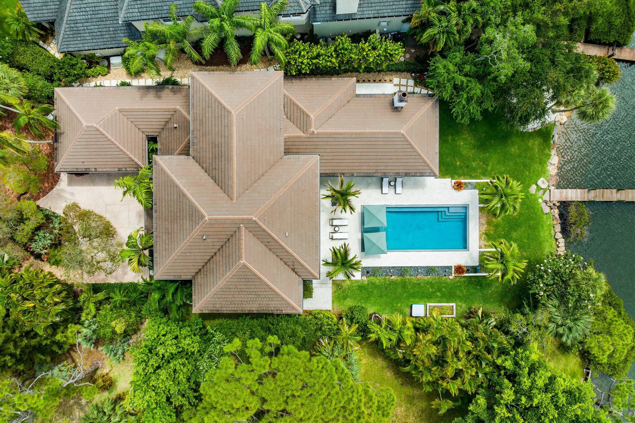 RIVERCREST - Residential