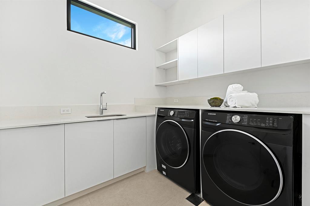 TROPIC ISLE 2ND SEC - Residential