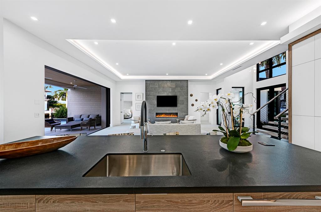 TROPIC ISLE 2ND SEC - Residential