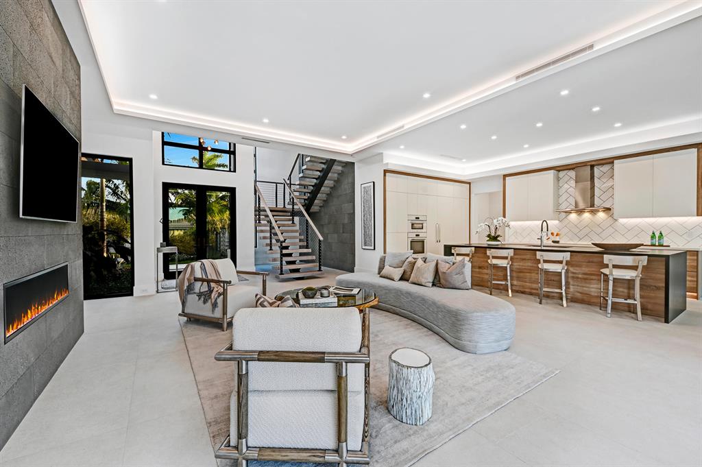 TROPIC ISLE 2ND SEC - Residential