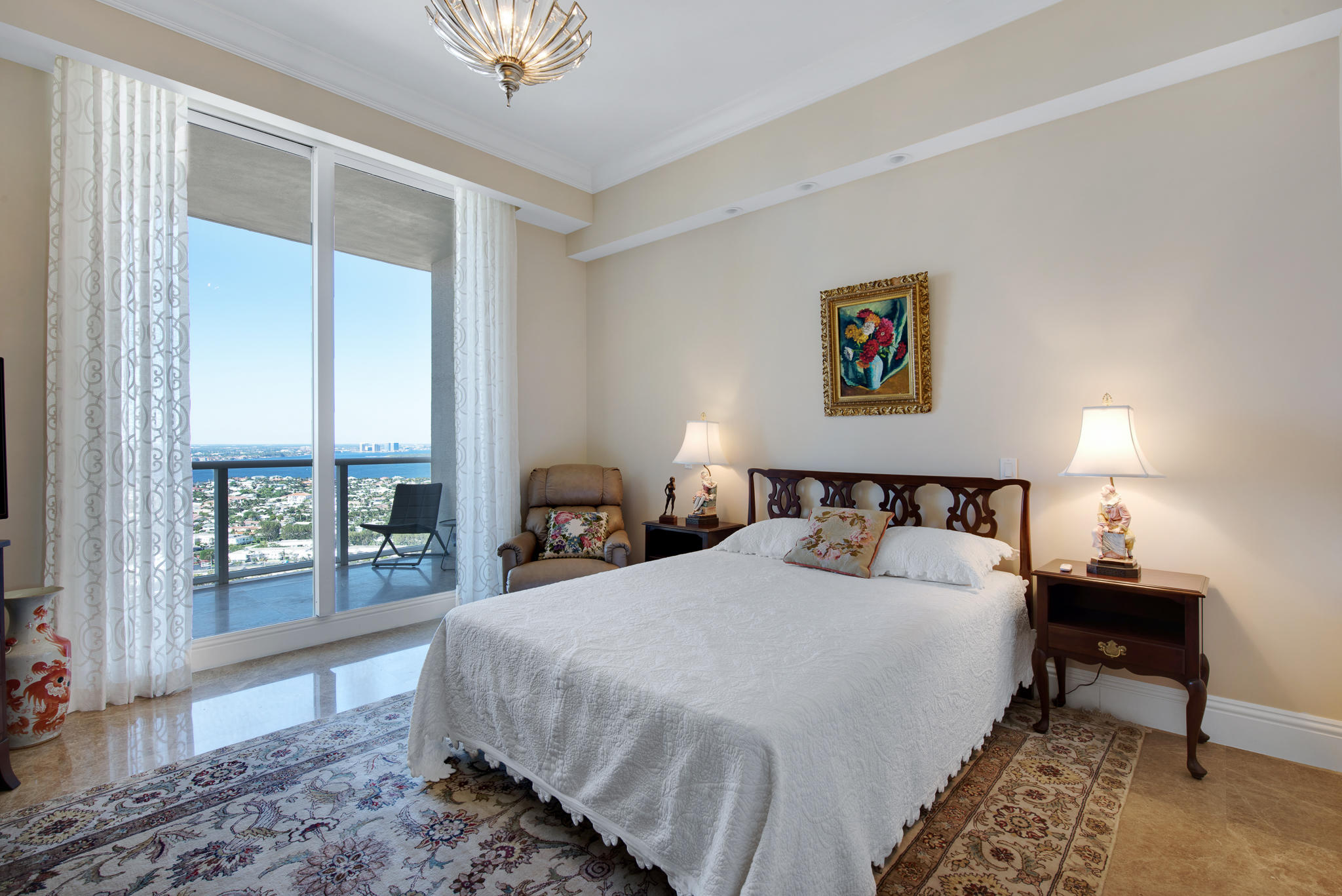 Ritz Carlton Residences - Residential