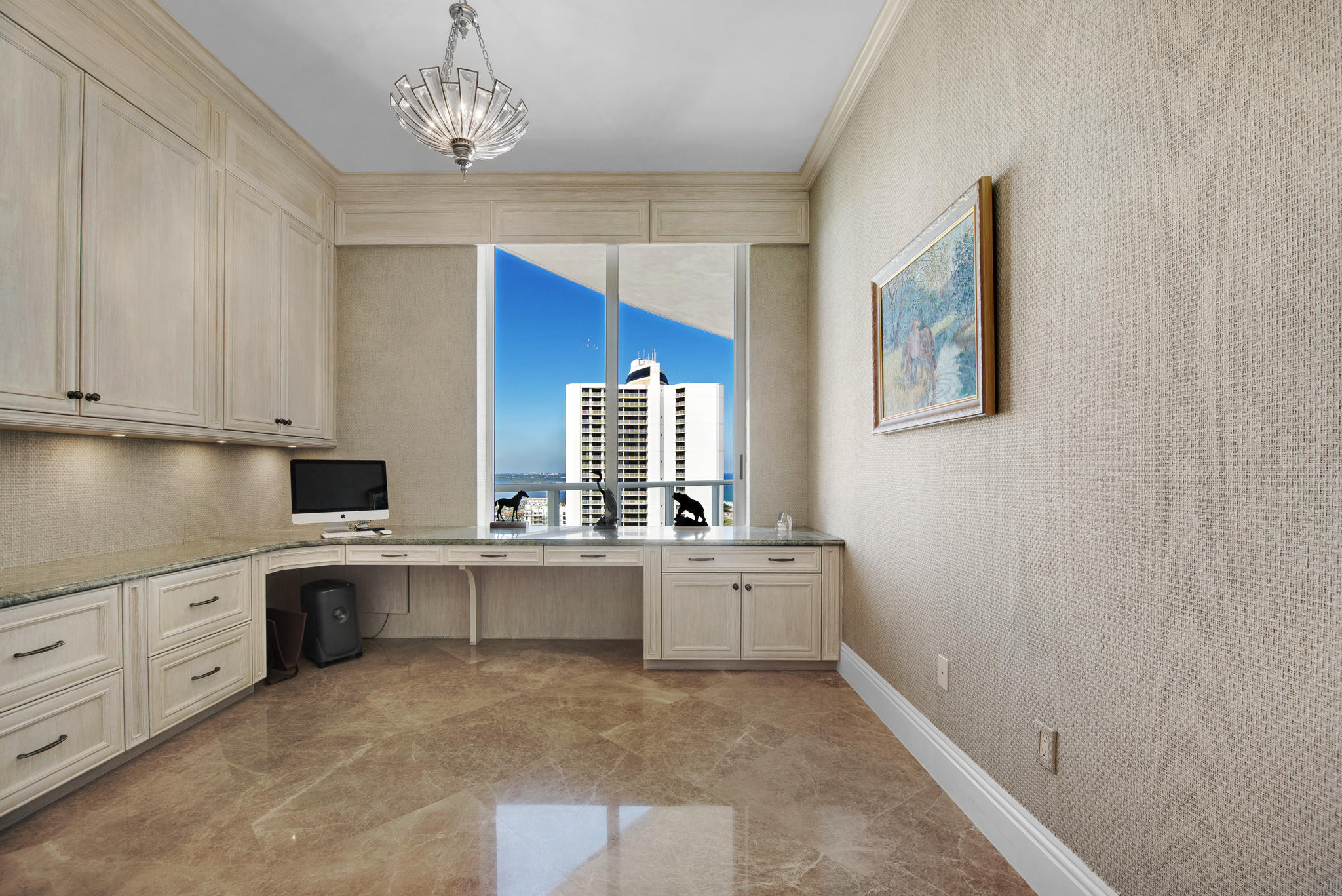 Ritz Carlton Residences - Residential