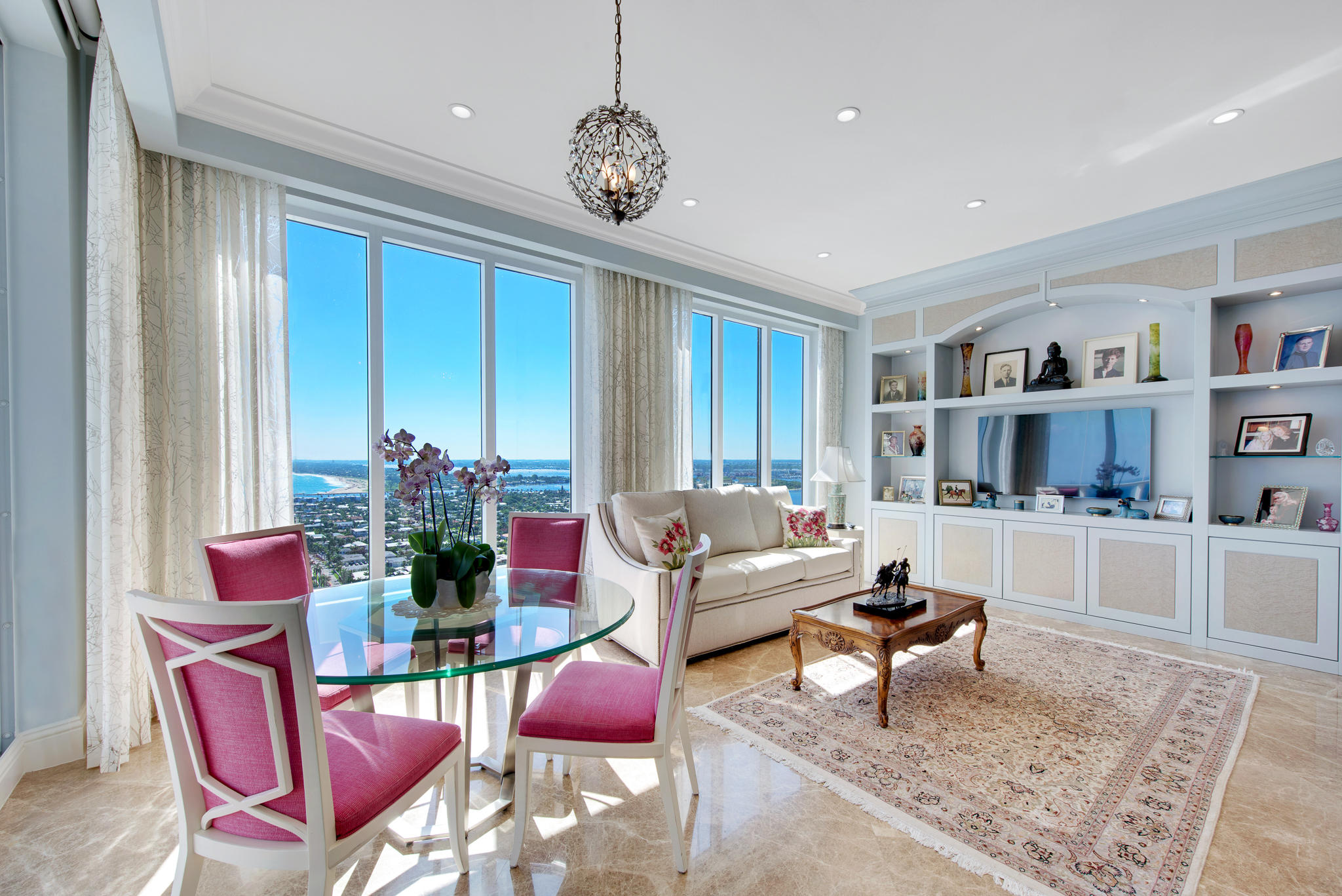 Ritz Carlton Residences - Residential