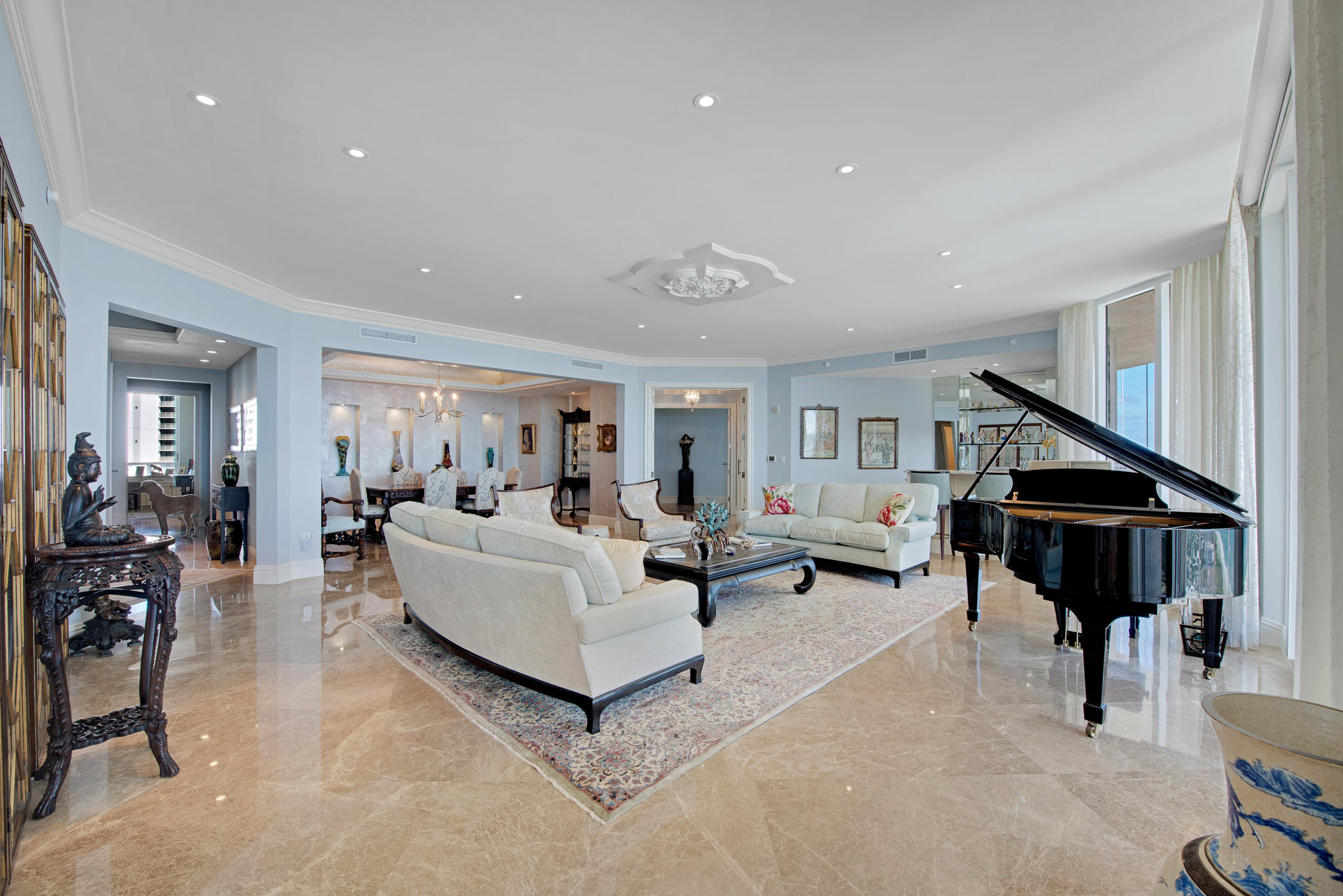 Ritz Carlton Residences - Residential