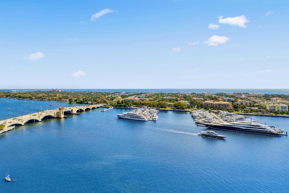 1100 S Flagler Drive 1801