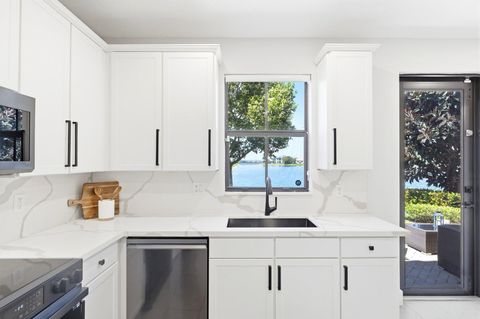 Tiny photo for 8403 Lakeview Trail, Parkland, FL 33076 (MLS # B26010853)