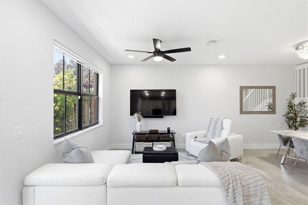 Photo of 8403 Lakeview Trail, Parkland, FL 33076 (MLS # B26010853)