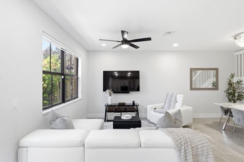 Tiny photo for 8403 Lakeview Trail, Parkland, FL 33076 (MLS # B26010853)