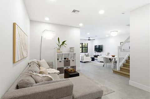 Tiny photo for 8403 Lakeview Trail, Parkland, FL 33076 (MLS # B26010853)