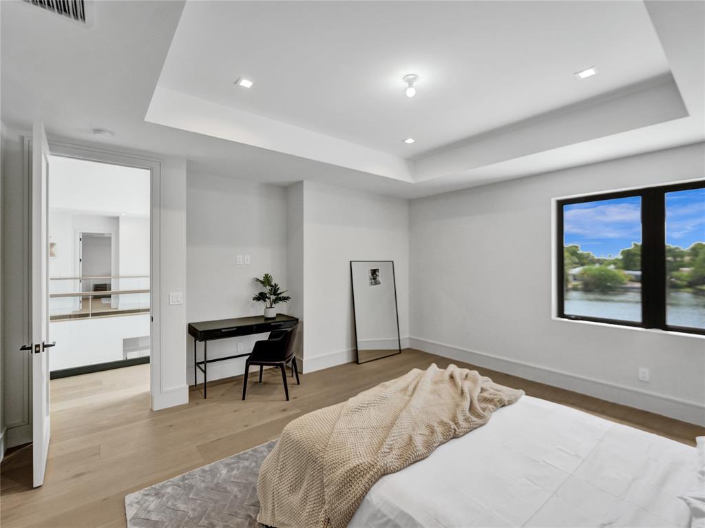 SEA RANCH LAKES - Residential