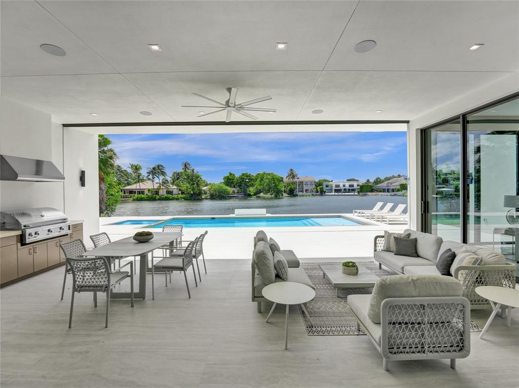 SEA RANCH LAKES - Residential