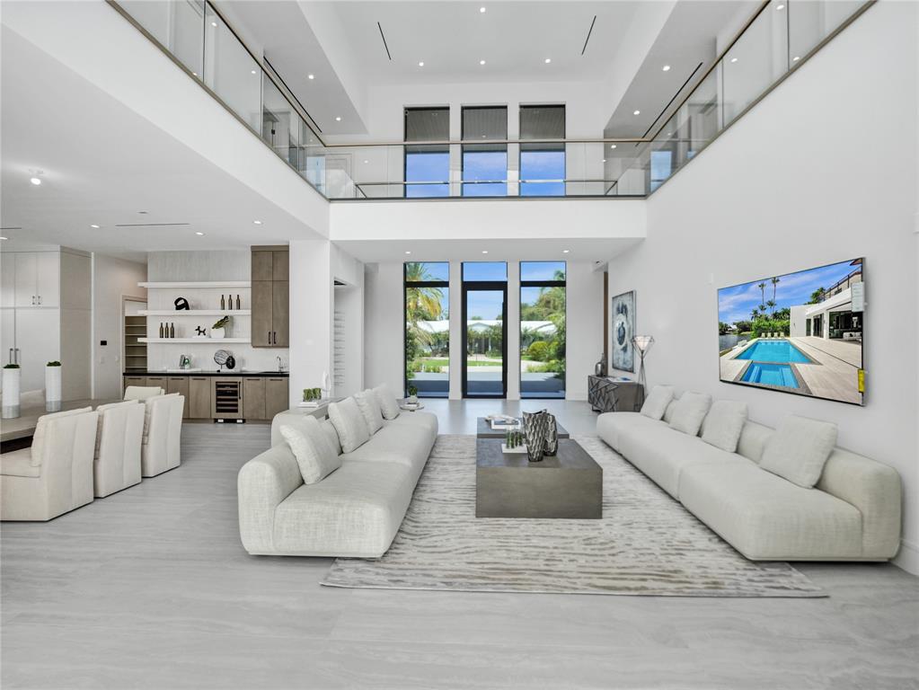 SEA RANCH LAKES - Residential