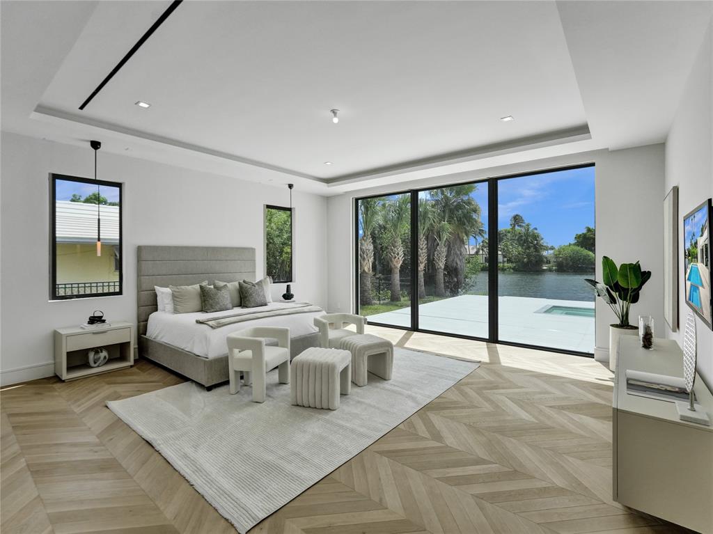 SEA RANCH LAKES - Residential