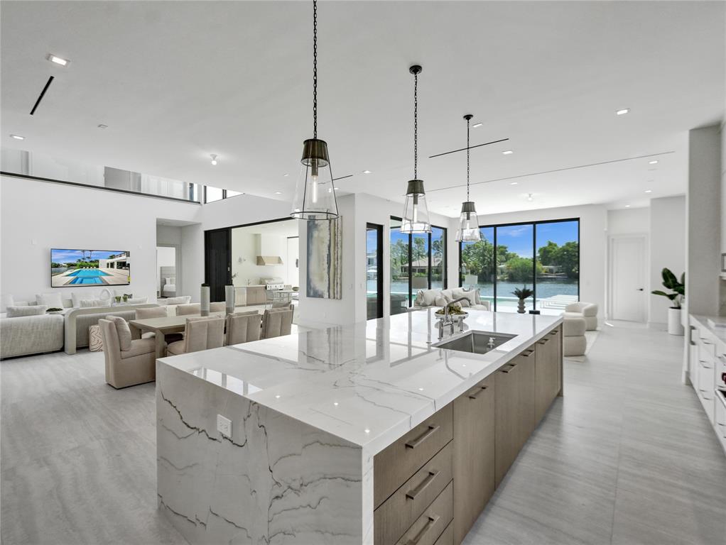 SEA RANCH LAKES - Residential