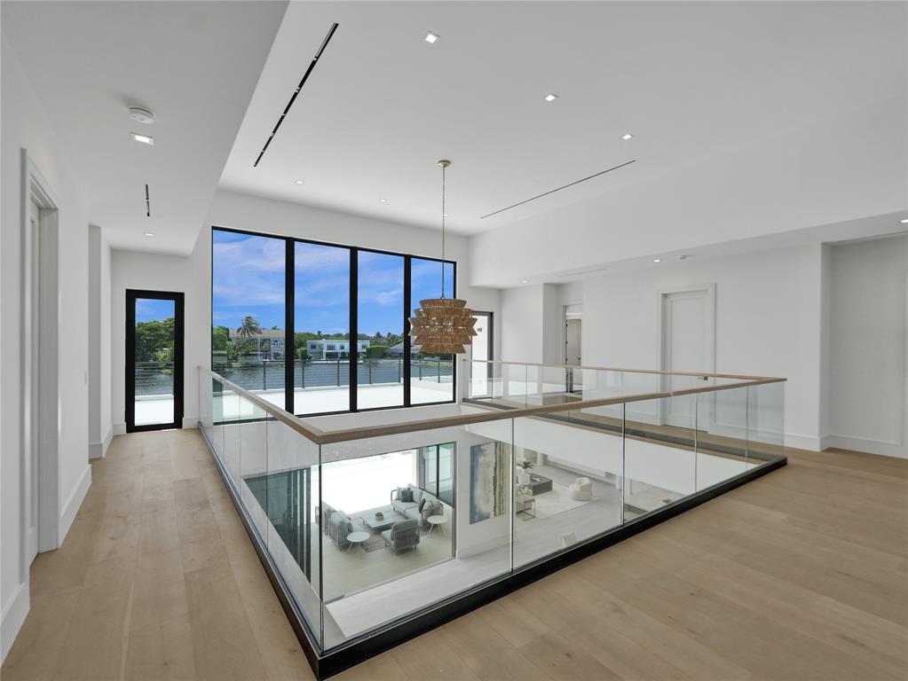 SEA RANCH LAKES - Residential