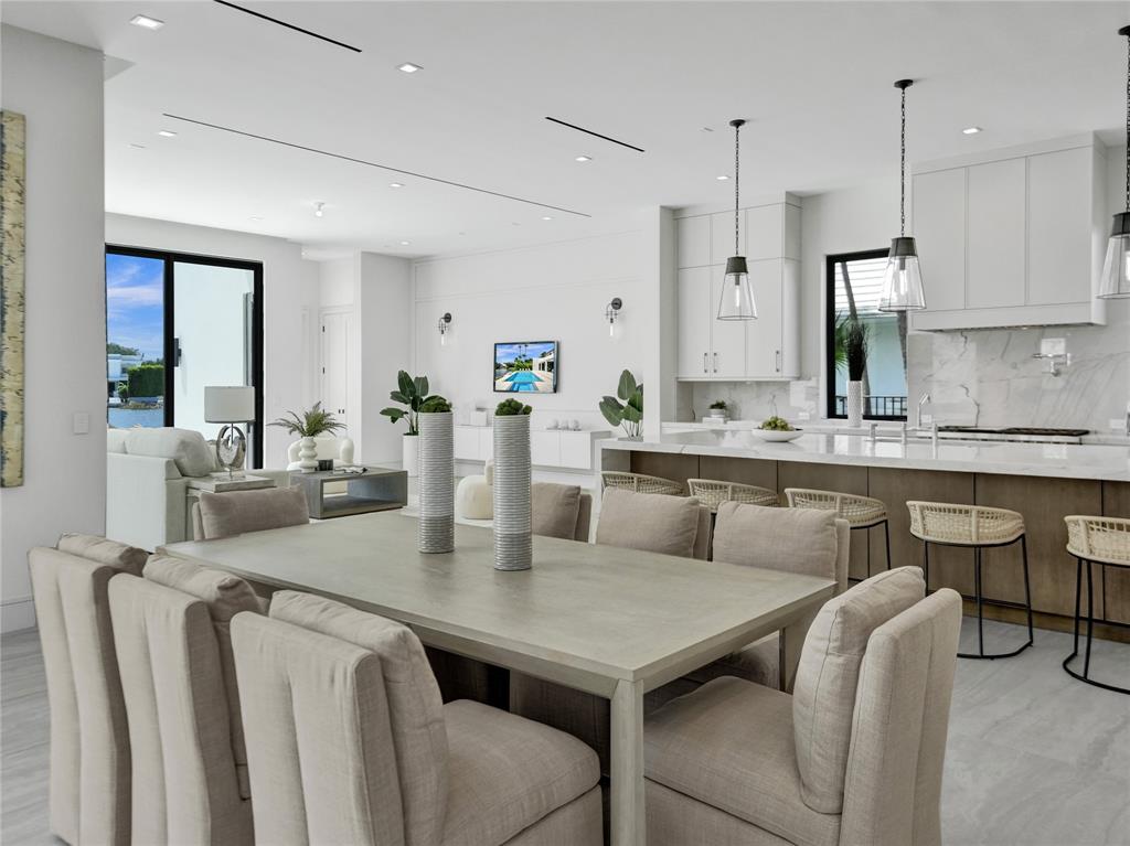 SEA RANCH LAKES - Residential