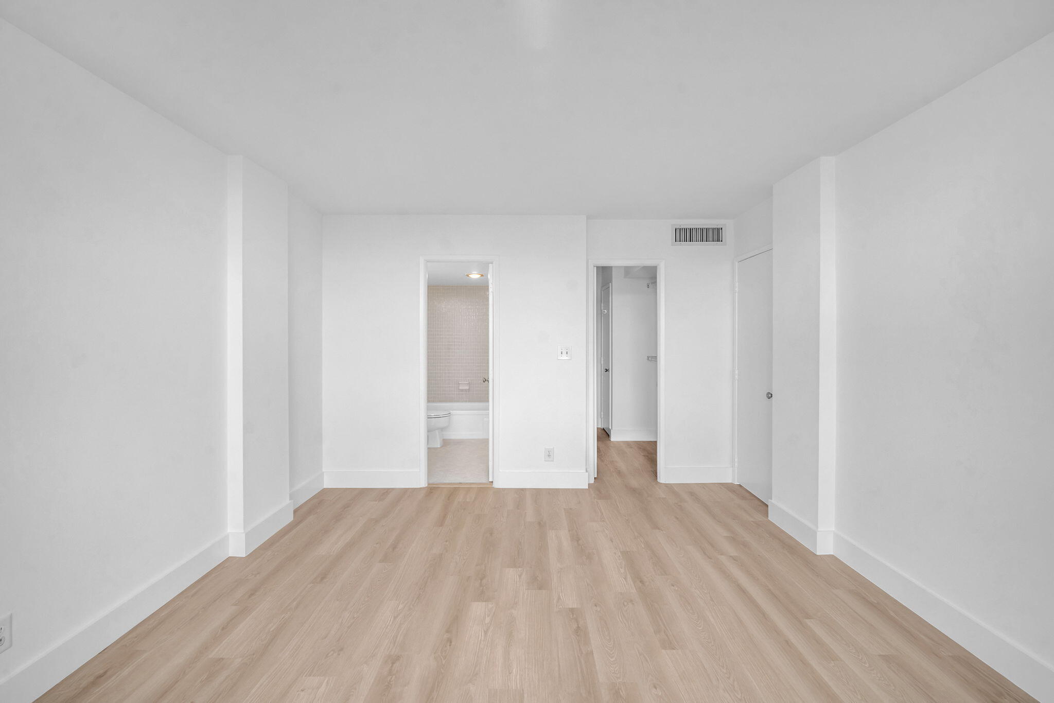 ISLAND CLUB TWO CONDO - Residential