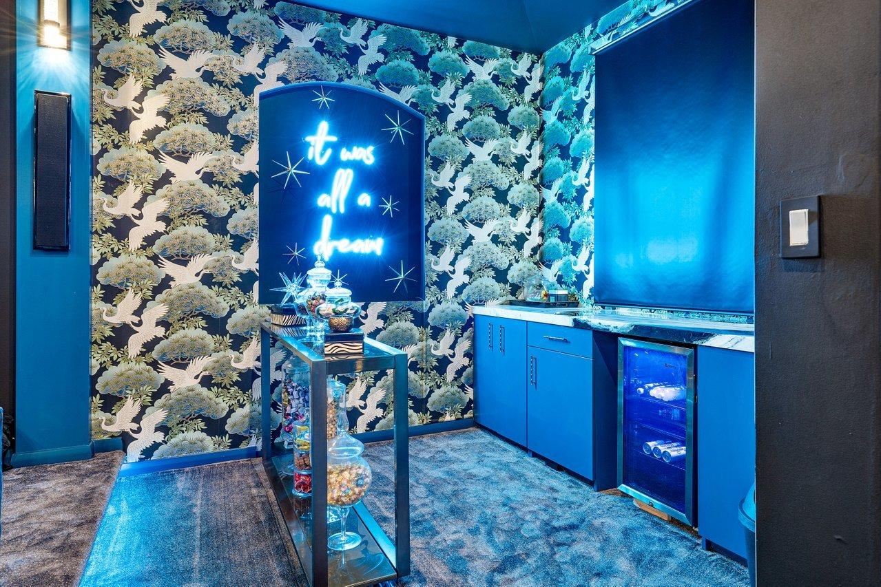 CAPTAINS KEY - Residential