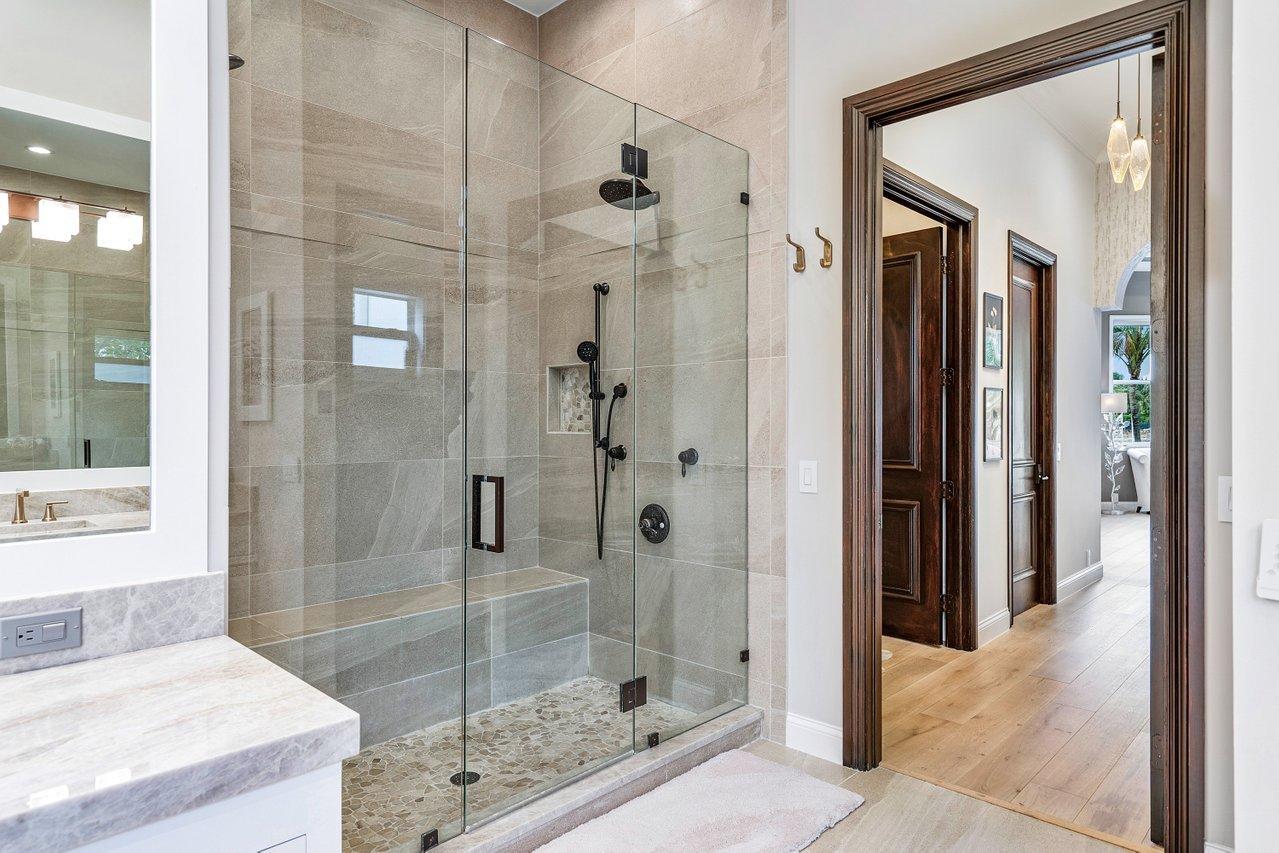 CAPTAINS KEY - Residential