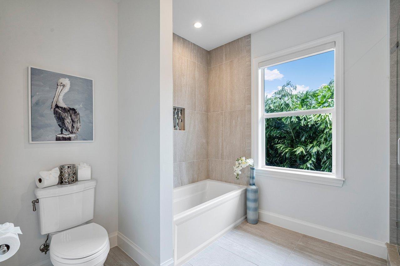 CAPTAINS KEY - Residential