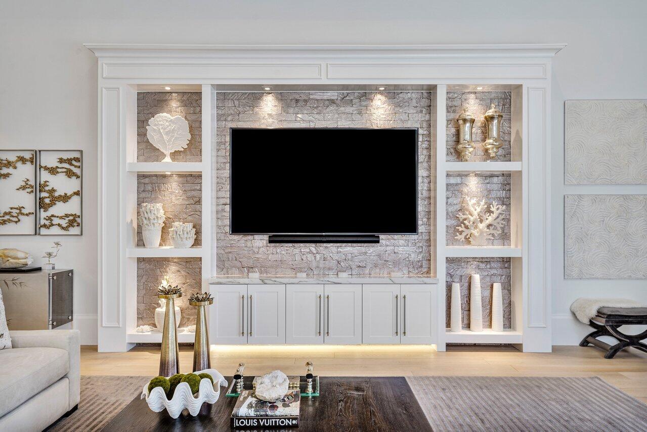 CAPTAINS KEY - Residential