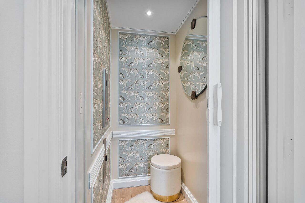 CAPTAINS KEY - Residential